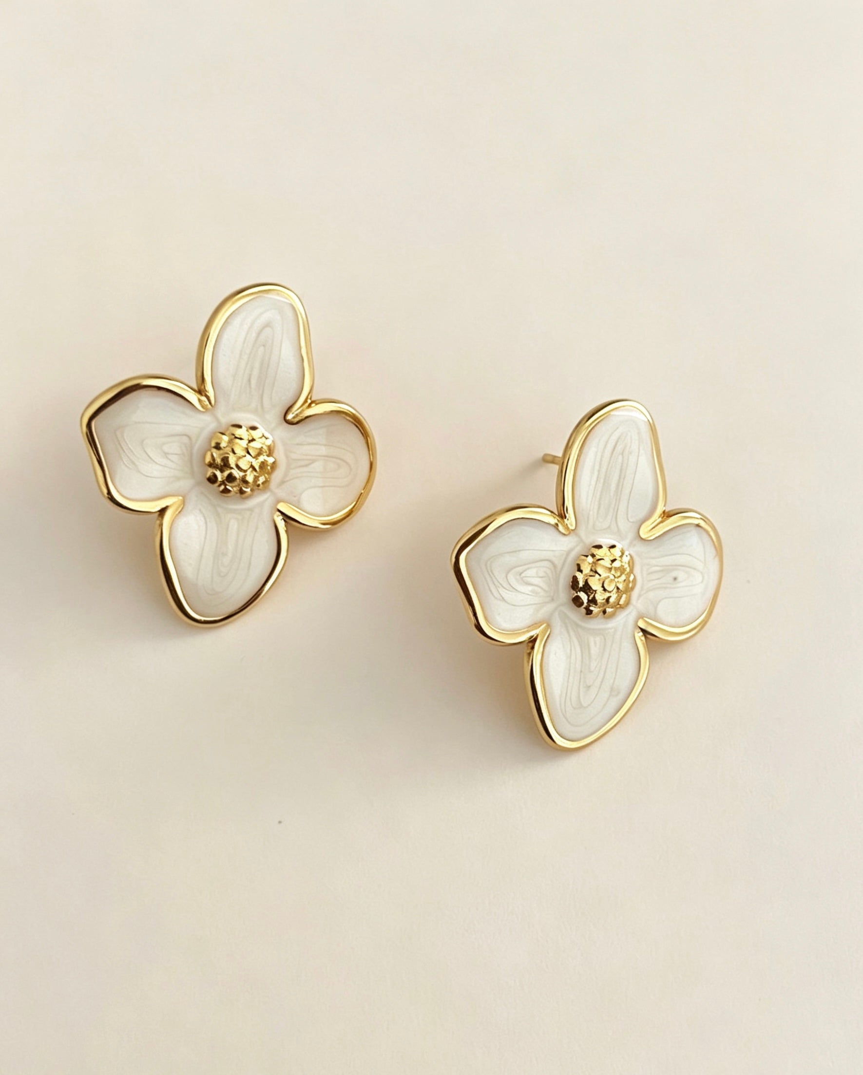 Eden Floral Earrings