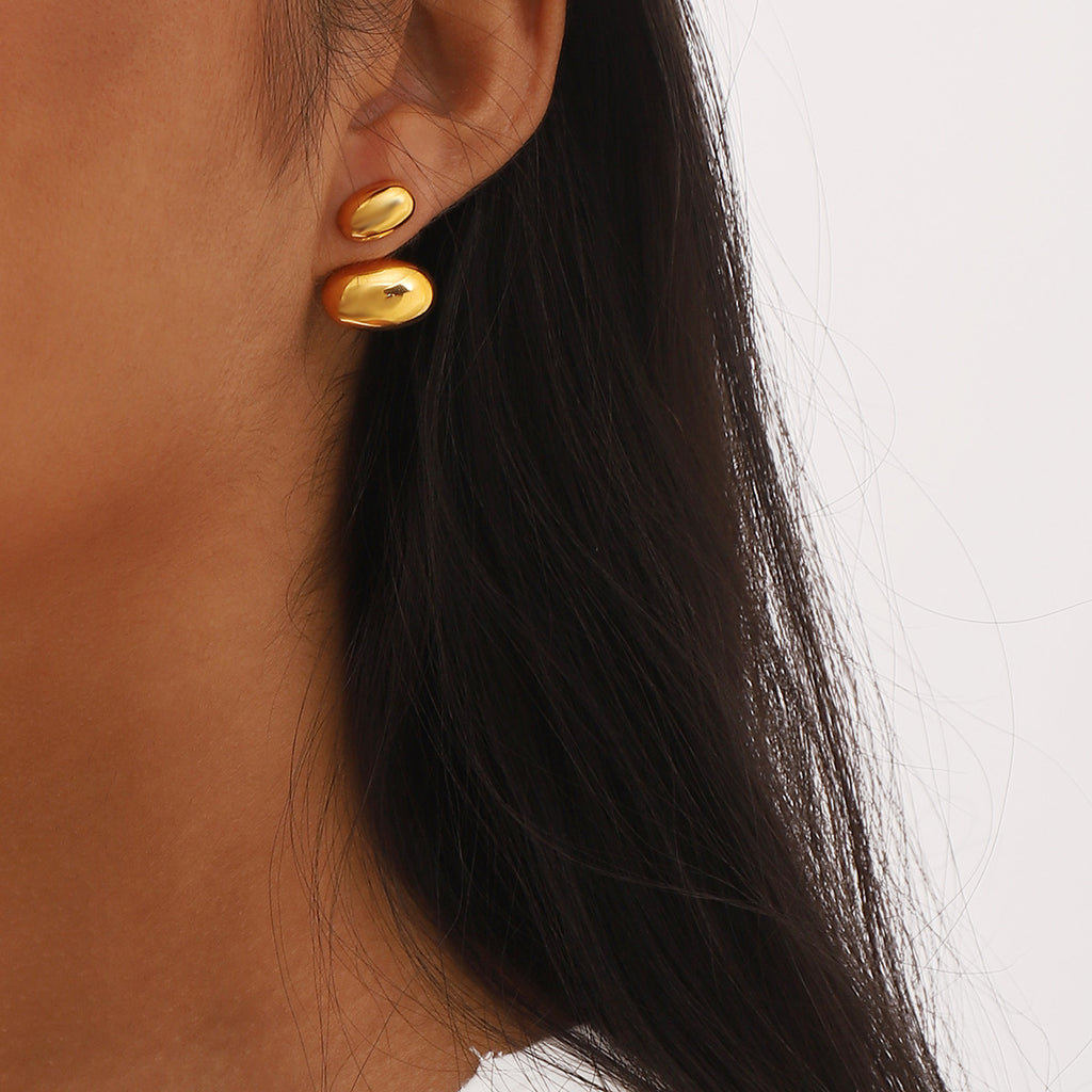 Amara Studs